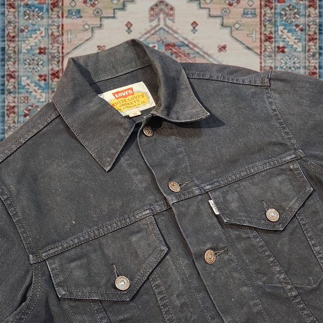 90s Levi's Vintage 블랙 트러커 자켓 36 상품이미지4