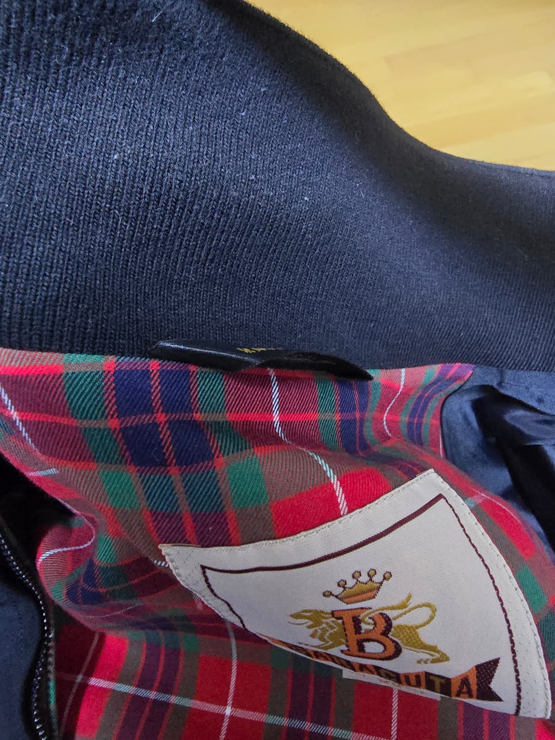 바라쿠타 g9 다크네이비 40 상품이미지5