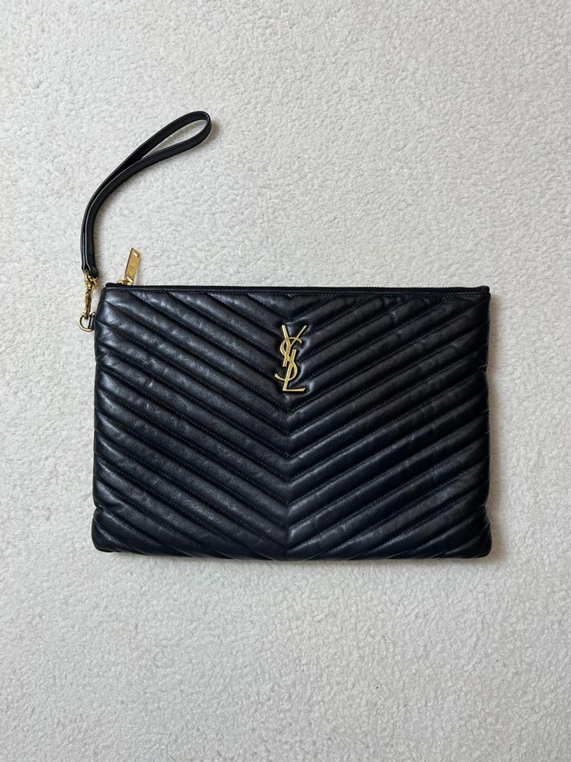 생로랑 YSL 금장 골드 마틀라쎄 클러치백 A1664 상품이미지2