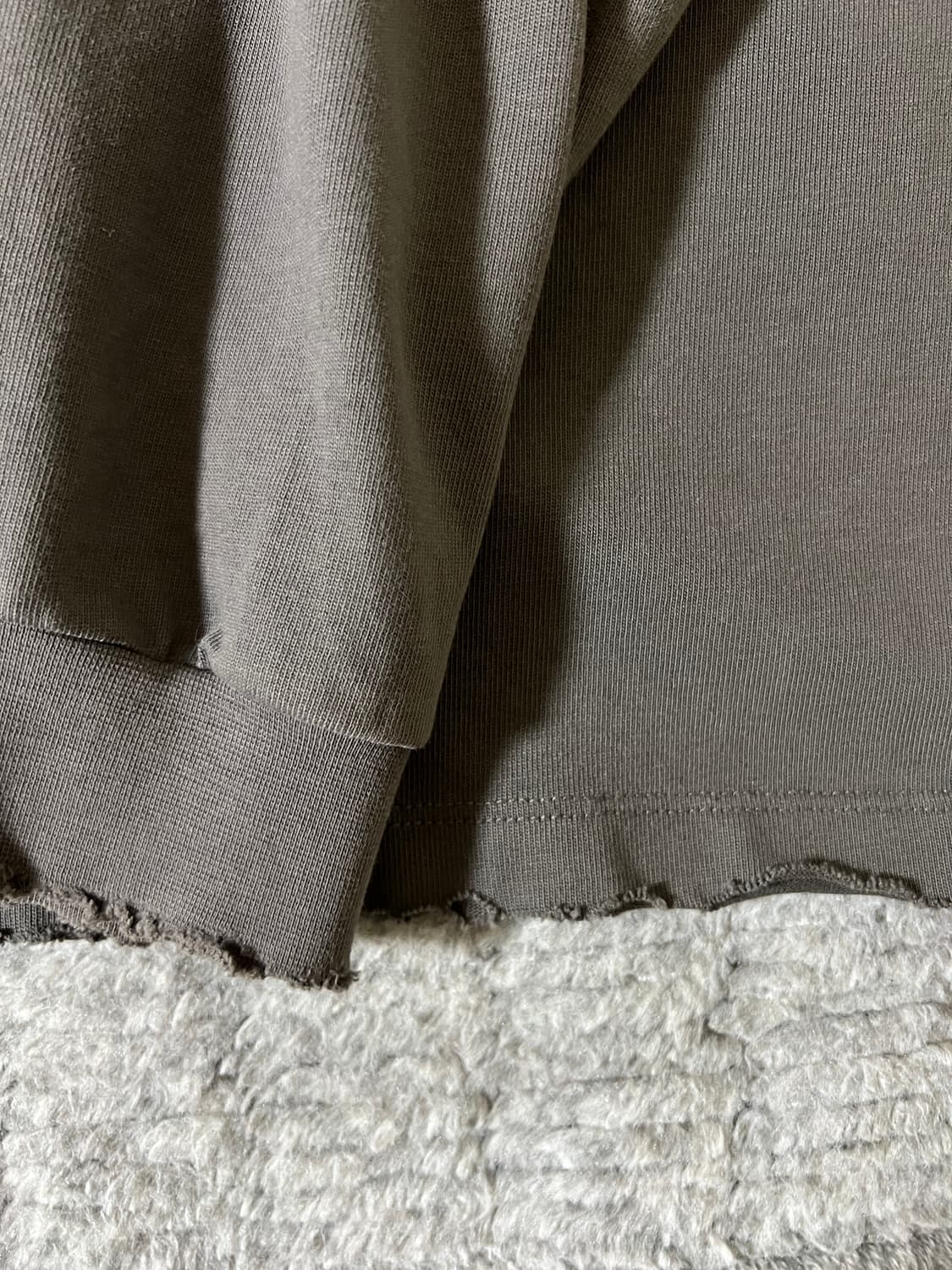 아르반 디스트로이드 롱슬리브 차콜 3 상품이미지2