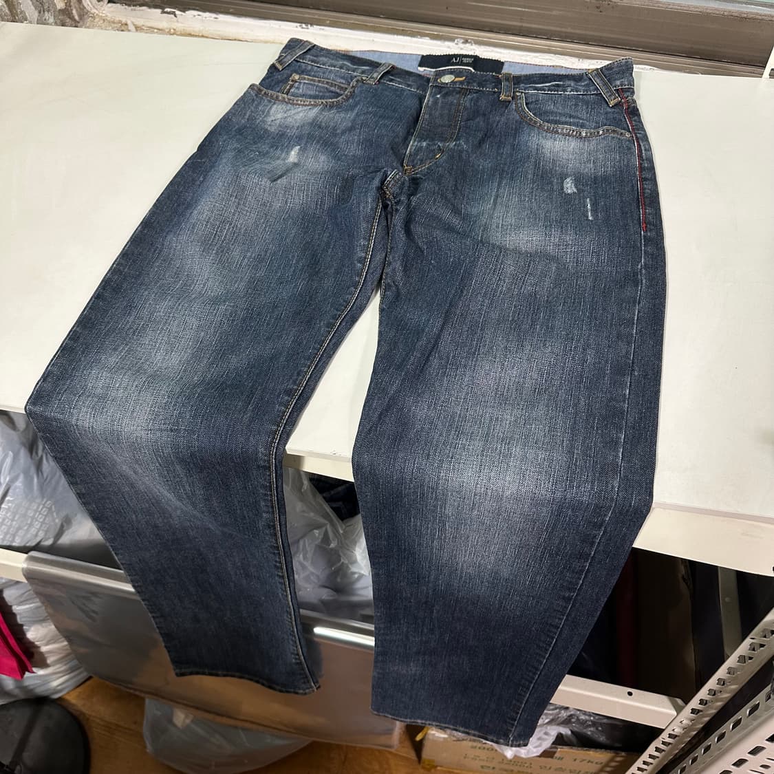 L 33 알마니 진스 스트레이트핏 중청워시드 데님팬츠 상품이미지4