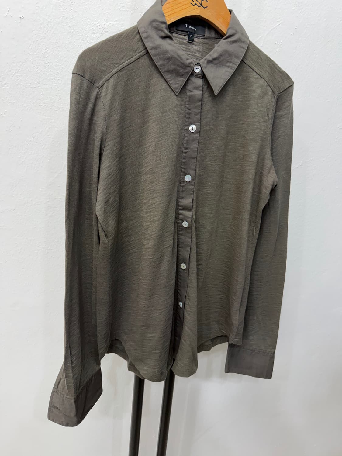 정품) Theory 띠어리 20ss 브라운 셔츠 P 상품이미지2