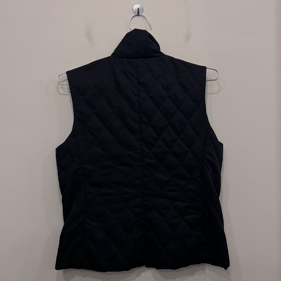 버버리 런던 하이넥 퀼팅 라인 베스트 상품이미지5