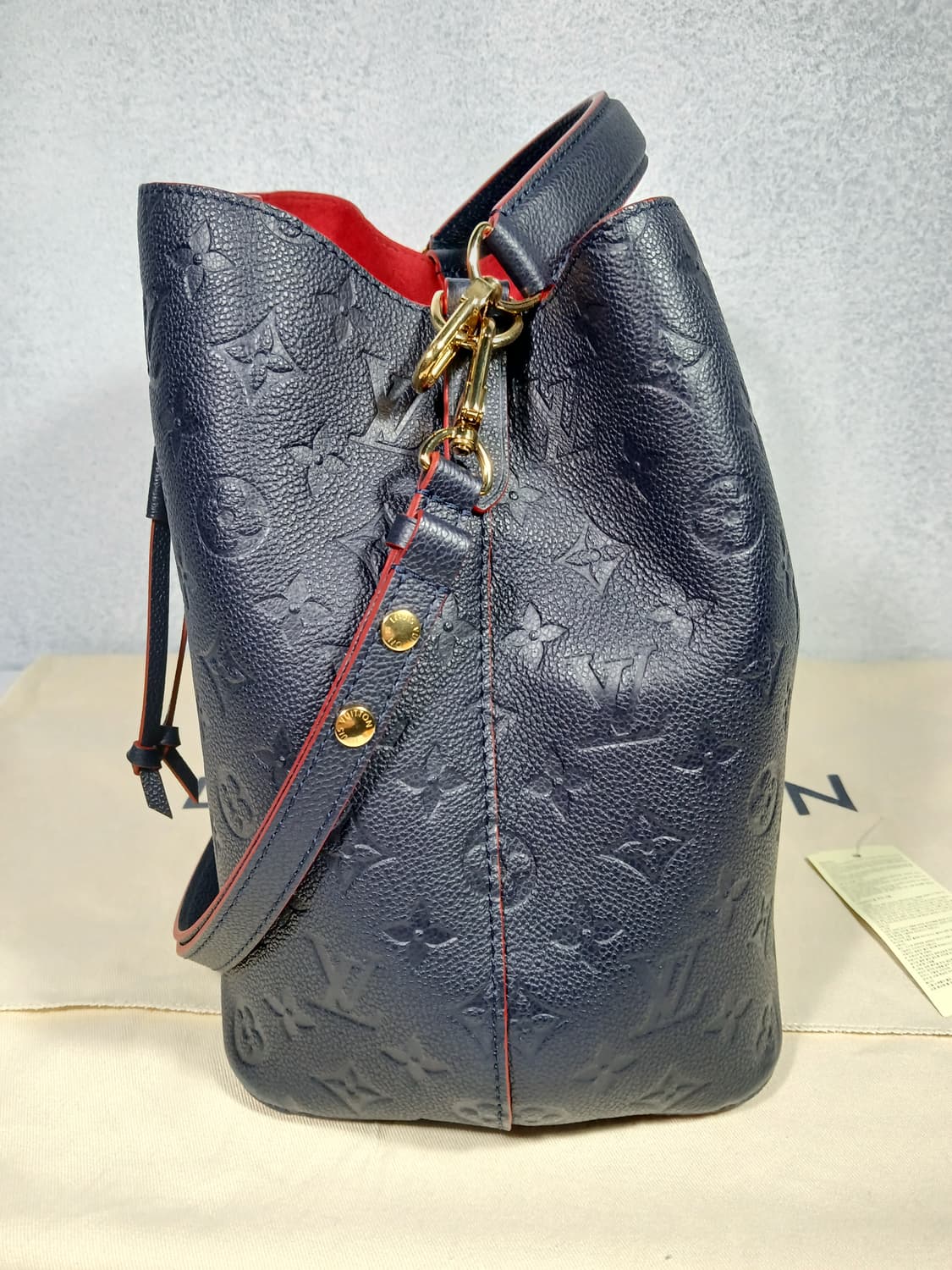 루이비통 앙프렝뜨 네오노에MM 버킷백 M45306 상품이미지5