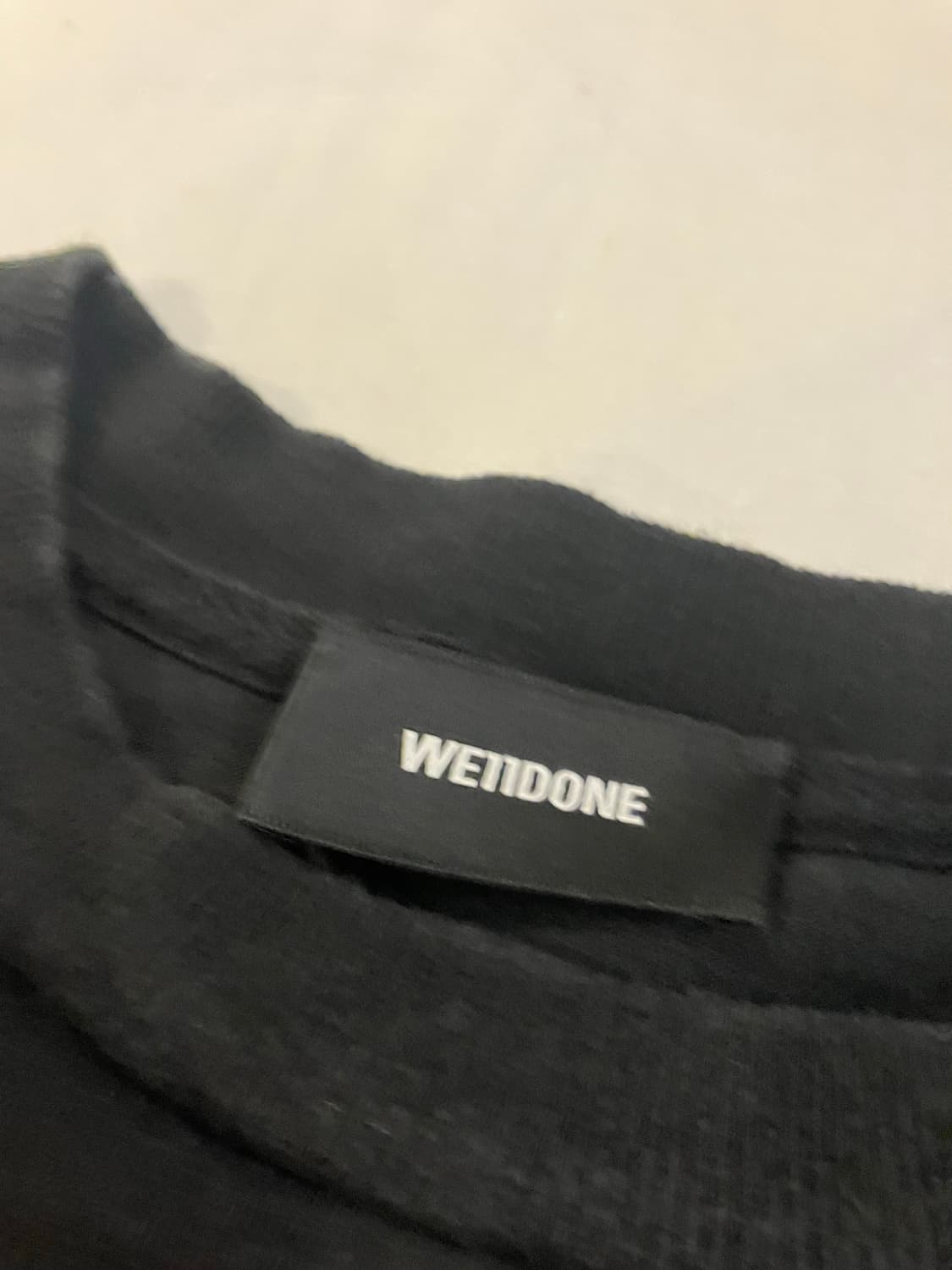 We11done 웰던 리플렉티브 로고 티셔츠 블랙 상품이미지4