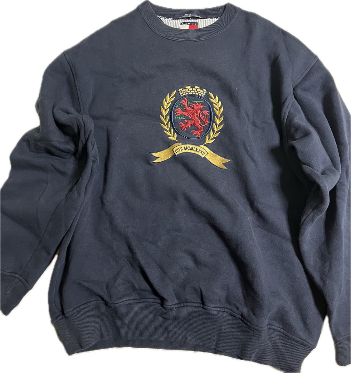 타미힐피거 자수 맨투맨 상품이미지1