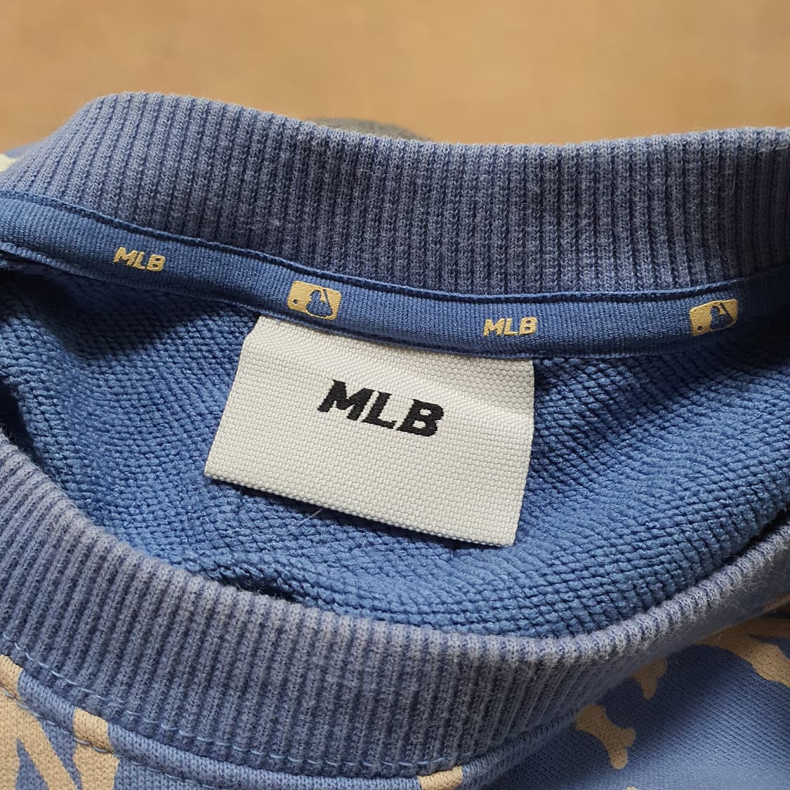 ✨ (바배) MLB 빅로고 뉴욕양키즈 모노그램 맨투맨 상품이미지3