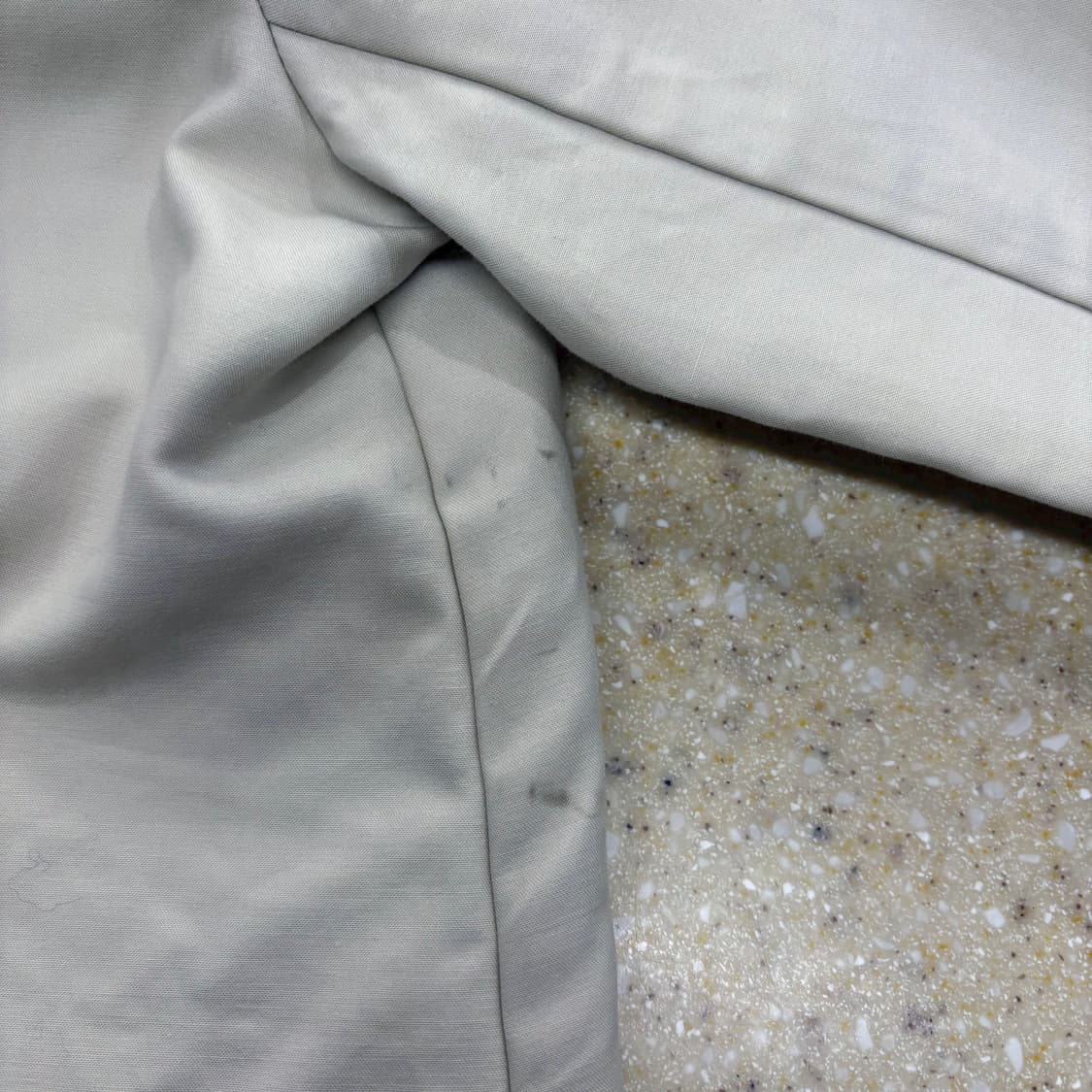 버버리 블랙 라벨 트렌치 코트 테일러드 카라 사선 포켓 디테일 그레이 상품이미지7