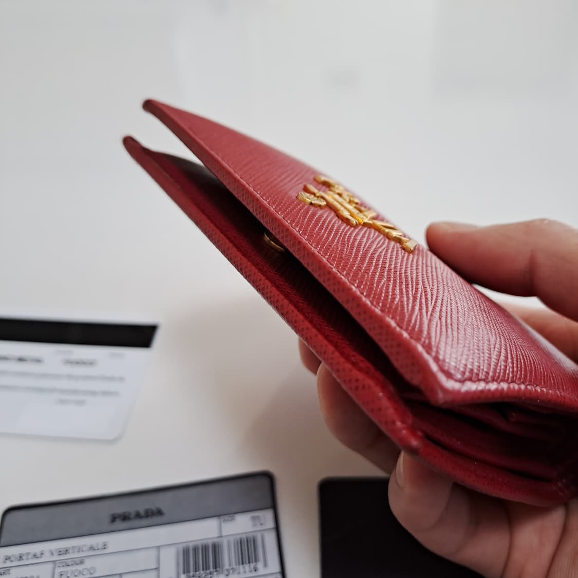 [100%/정품] 프라다 사피아노 메탈 레드 반지갑, 프라다지갑 상품이미지8