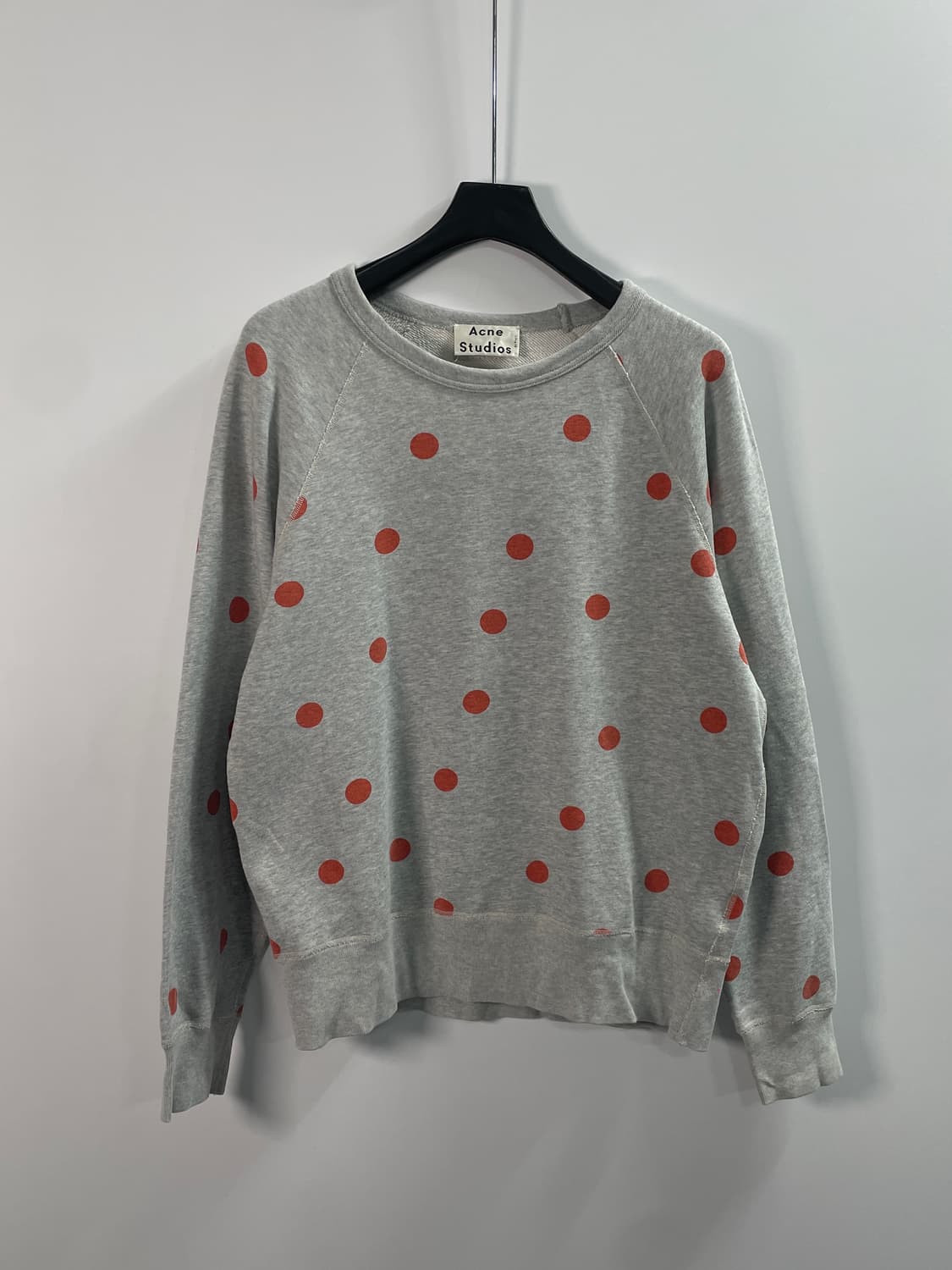 아크네스튜디오 땡땡이 나그랑 맨투맨 (on.616) 상품이미지1