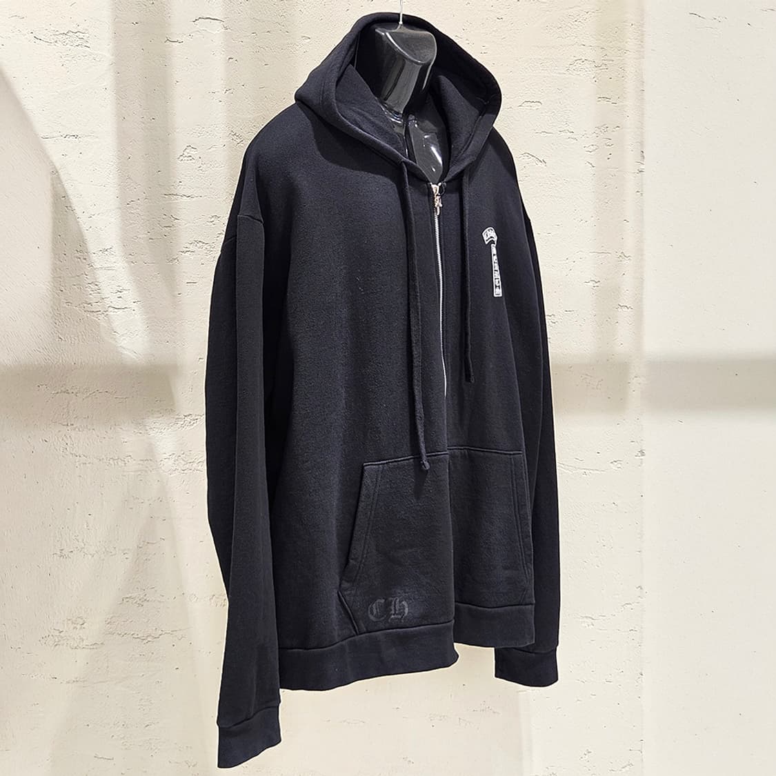 [XXL] 크롬하츠 T BAR 후드집업 블랙 B1213C125 상품이미지2