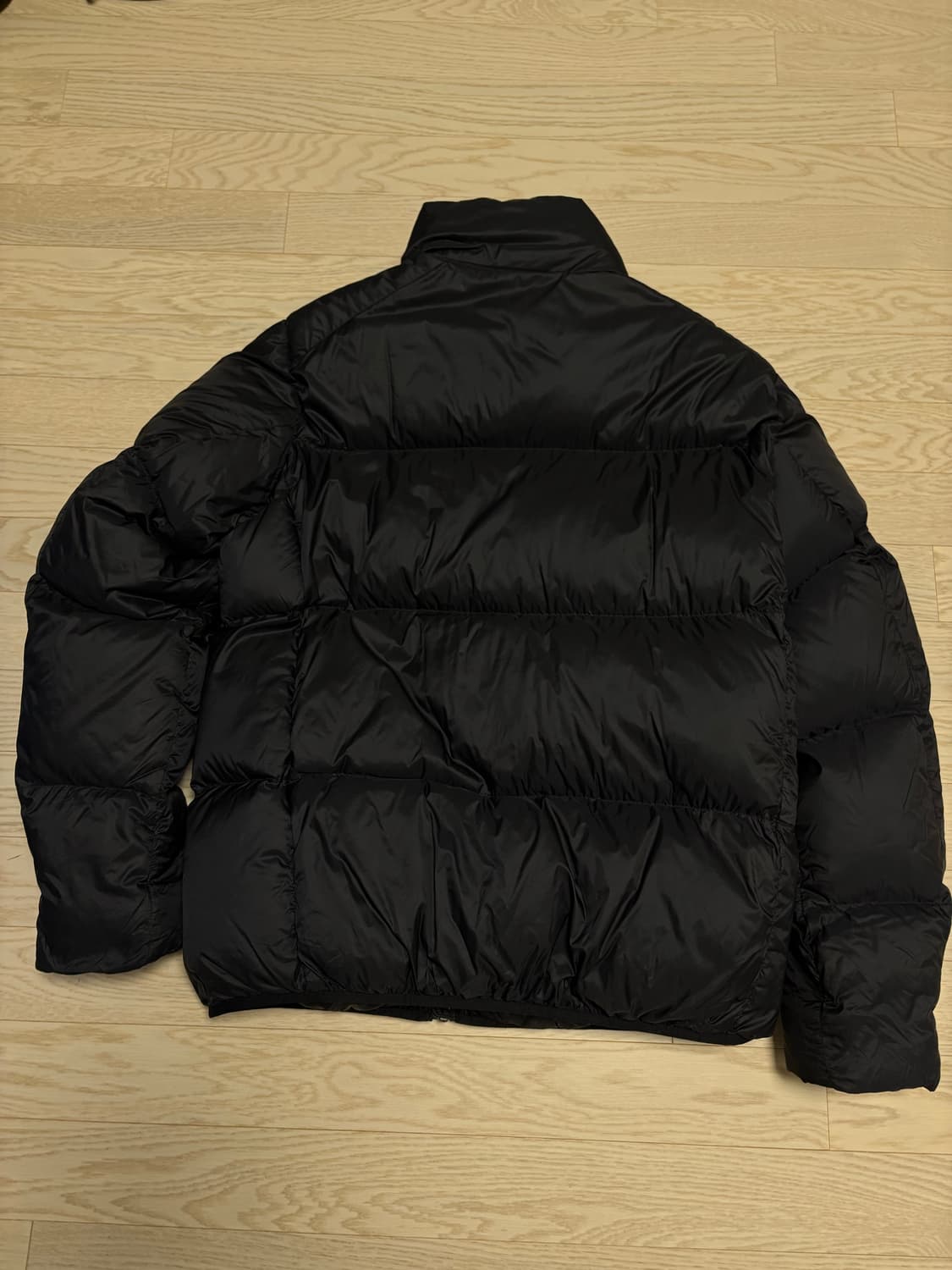 유니클로 울트라라이트 다운 블랙 L(100) 상품이미지2