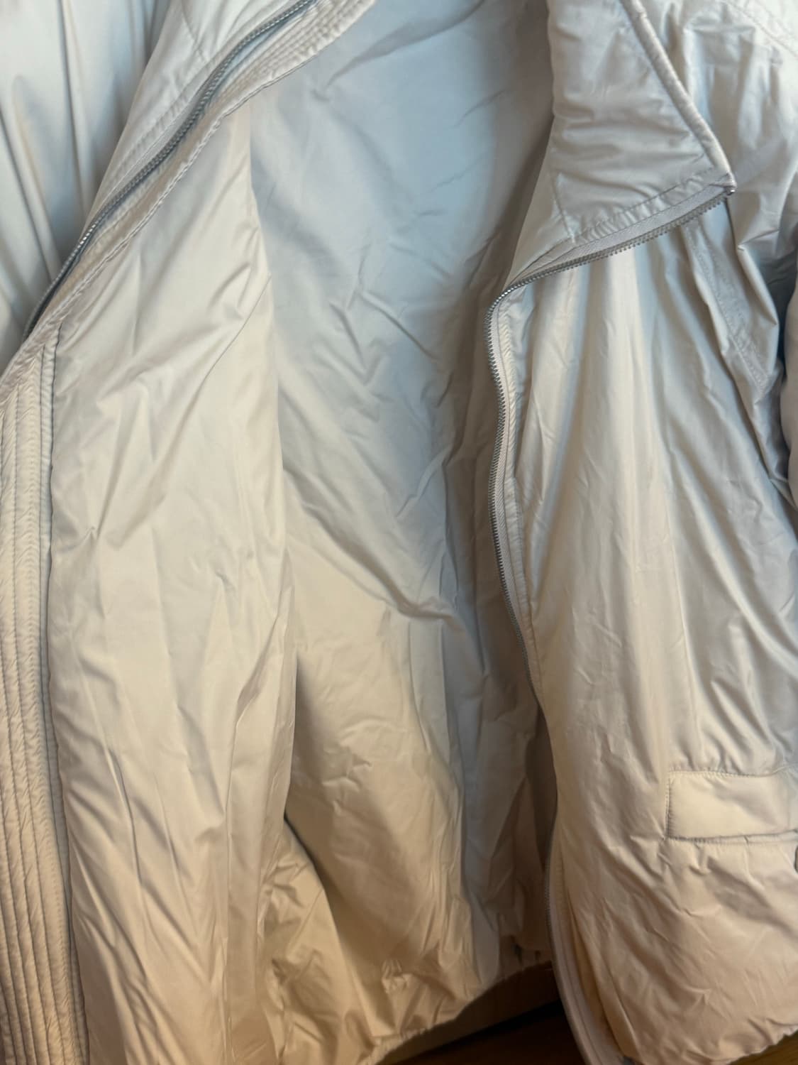 패딩점퍼아이보리 상품이미지5