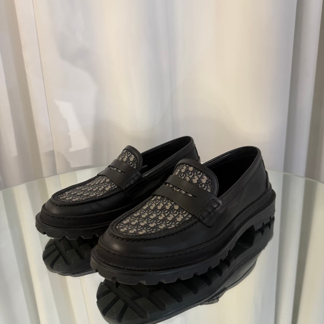 (41) 디올 오블리크 익스플로러 로퍼 상품이미지2