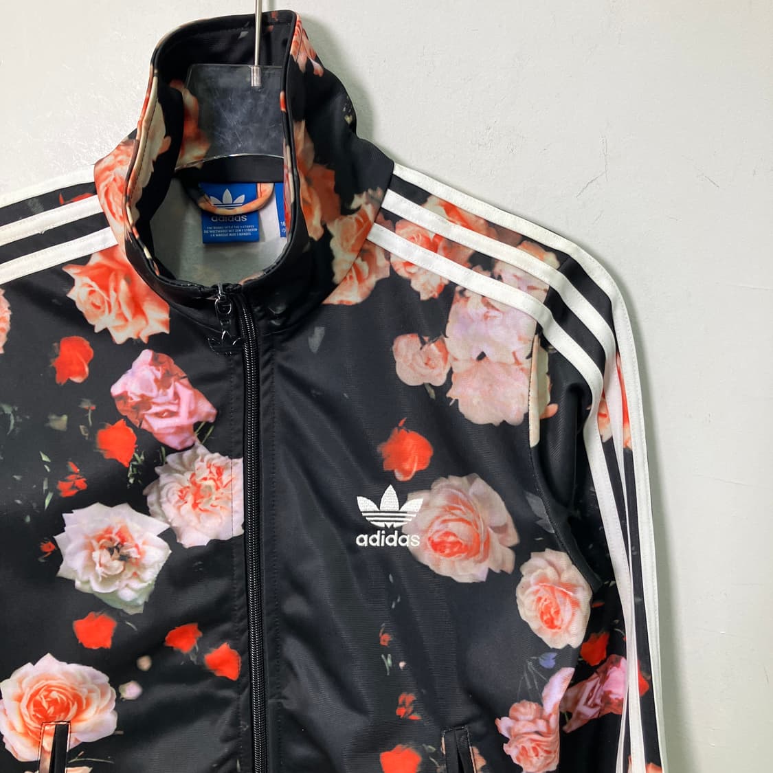 아디다스 플라워 백 빅로고 져지 상품이미지3