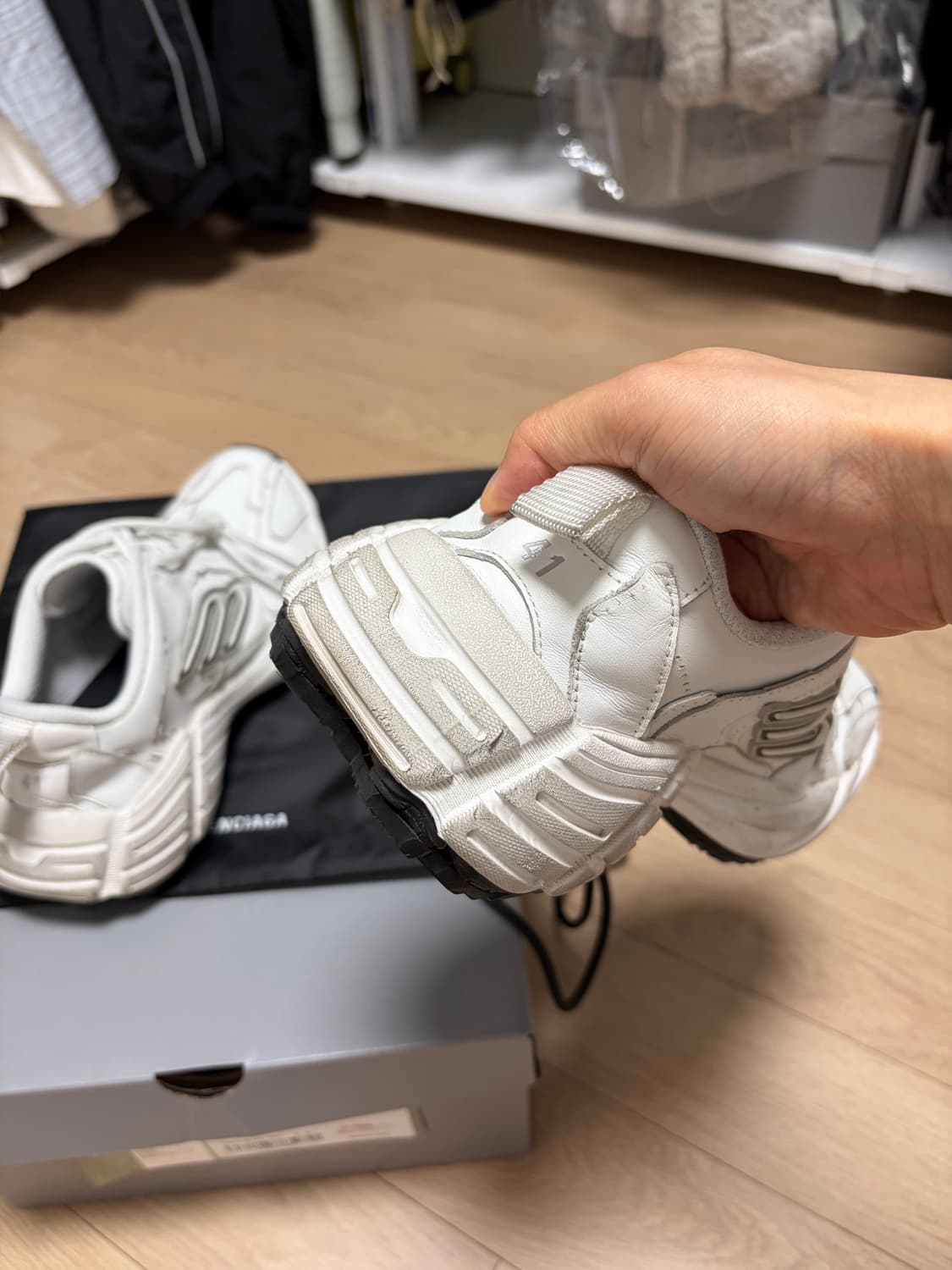 발렌시아가 먼데이 스니커즈 화이트 41 상품이미지6