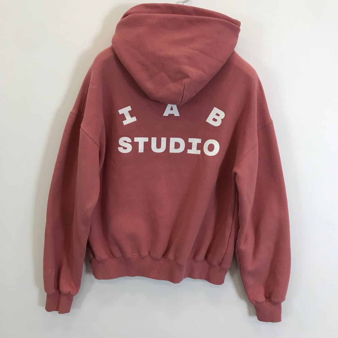 아이앱스튜디오 로즈핑크 후드 초판 [M] 상품이미지4