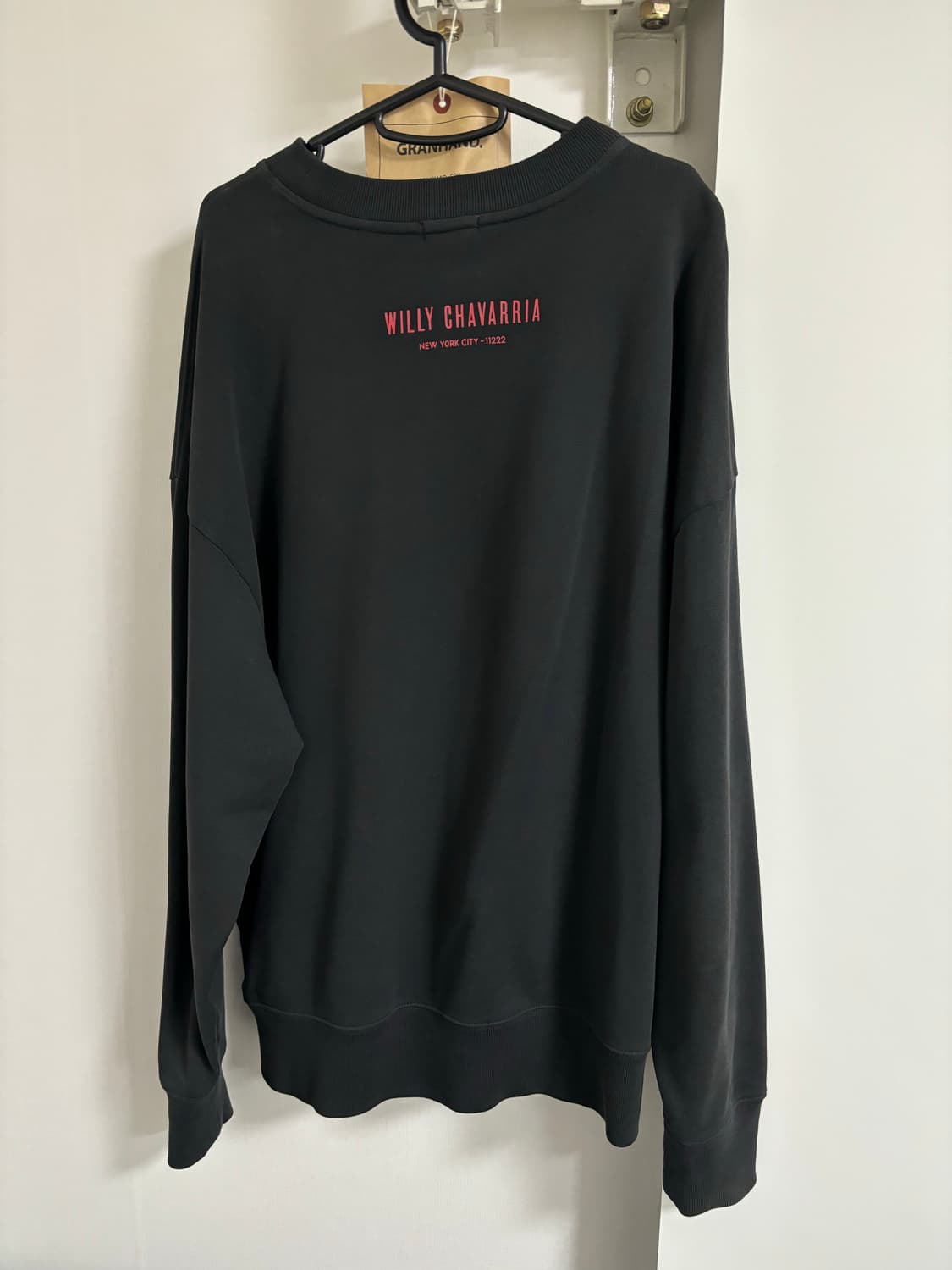 윌리 차바리아 백로고 맨투맨 상품이미지1