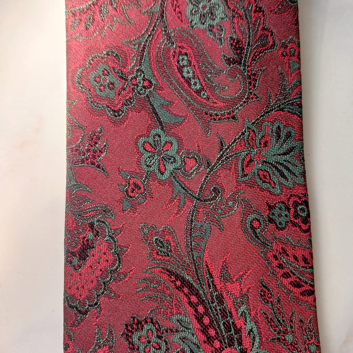 크리스찬 디올 실크 레드 페이즐리 넥타이 7.6cm A등급 E736
 상품이미지6