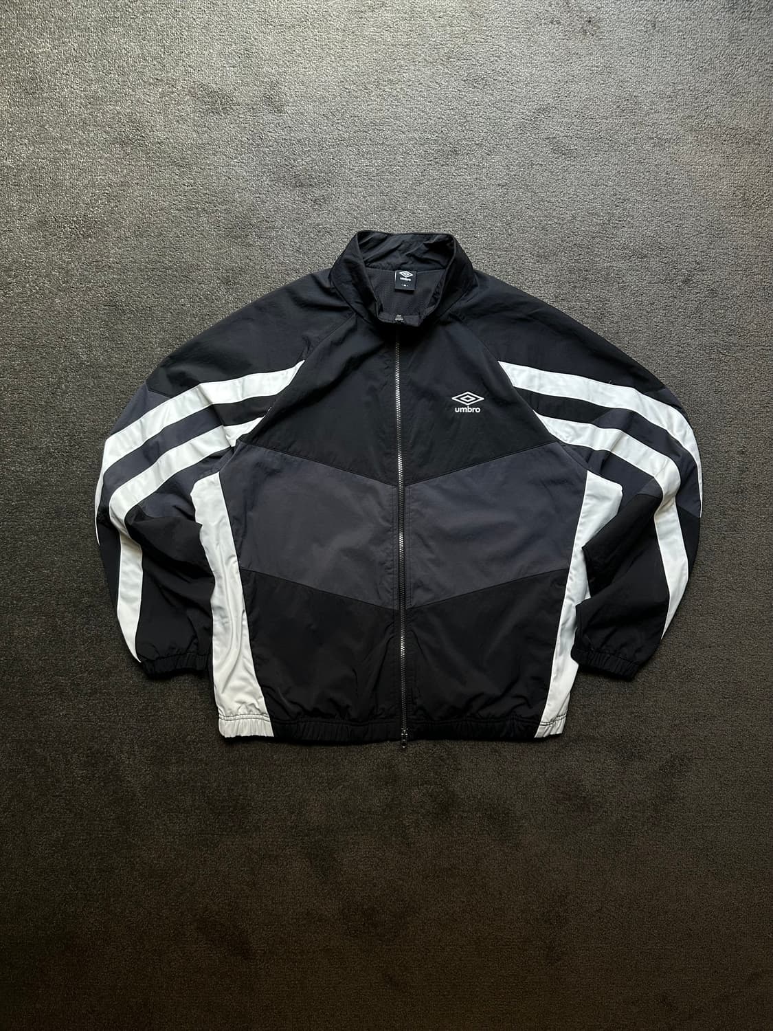 엄브로 오버핏 바람막이 XL 상품이미지1