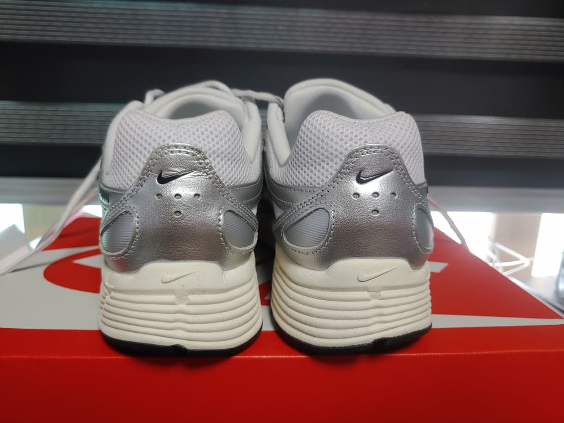 나이키 P-6000 화이트 실버 메탈릭  운동화 상품이미지5