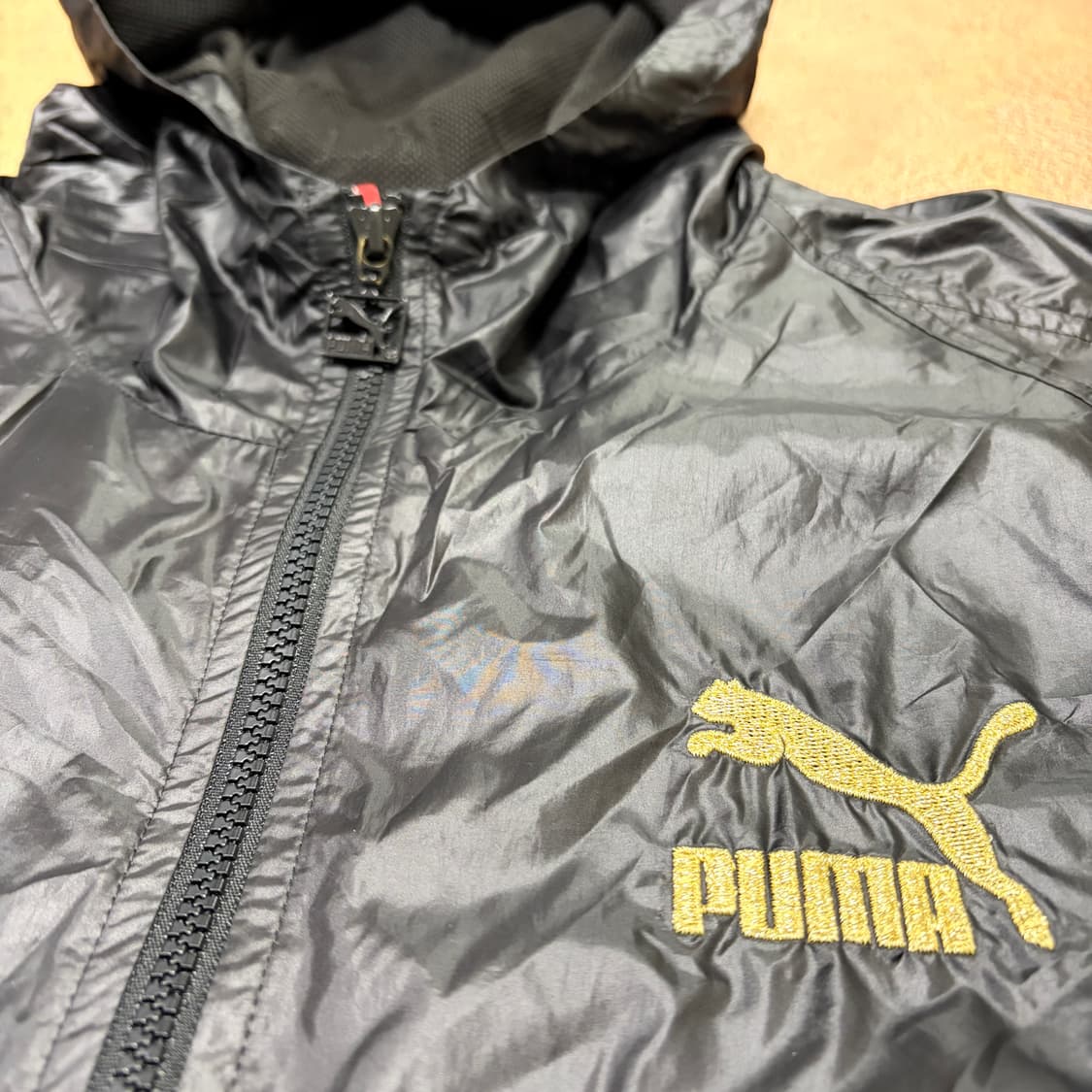 (일본판)푸마 유광 바람막이 상품이미지2