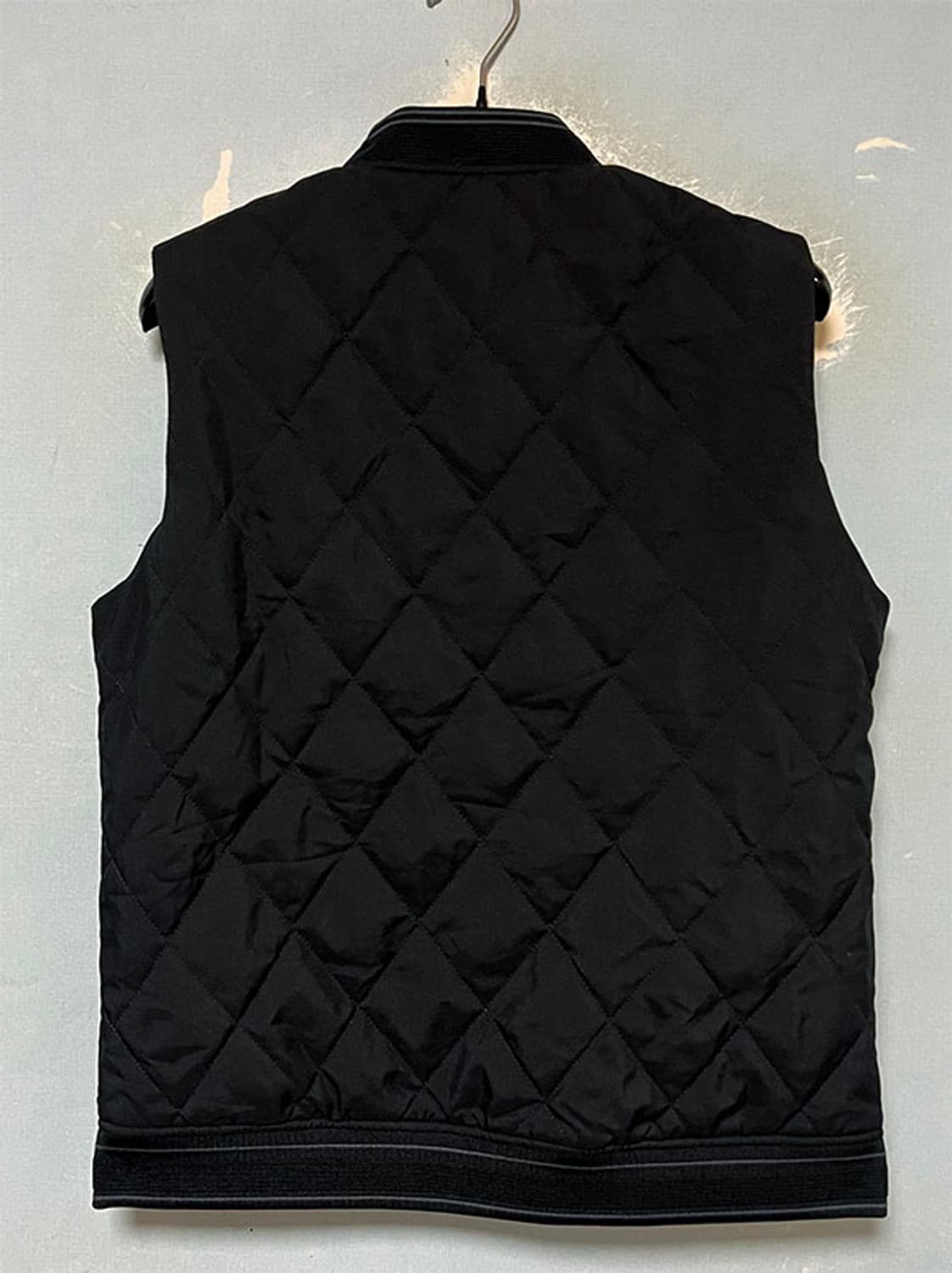 디스커버리 여자 퀼팅조끼 새상품 추동 블랙 M 95 66 상품이미지2