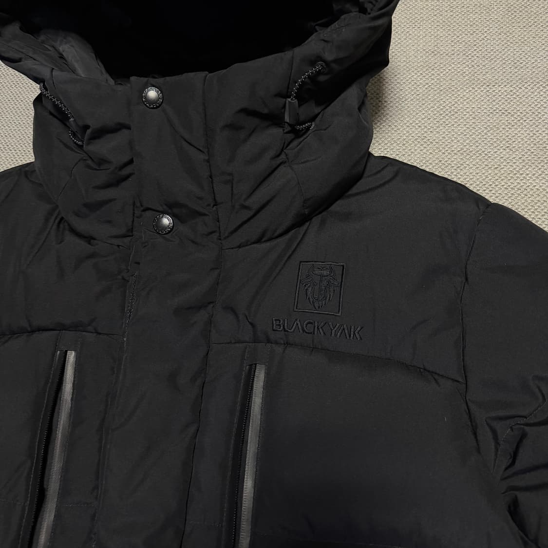 블랙야크 구스다운 롱 패딩 자켓 상품이미지2