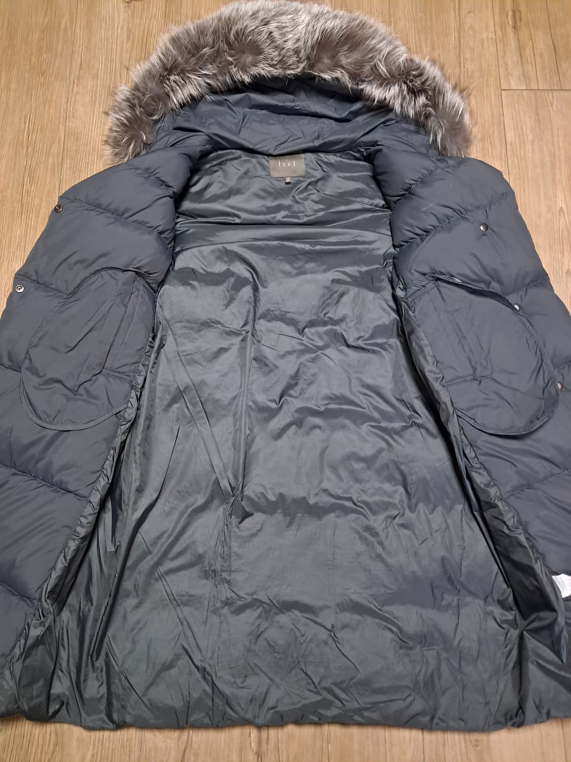 아이젤 폭스퍼 롱패딩 M 상품이미지8