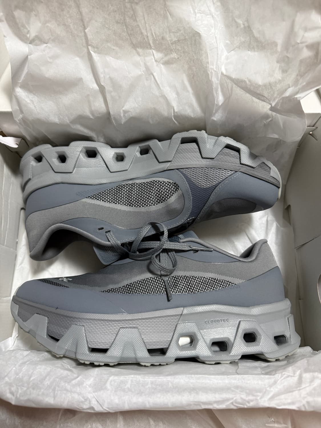 [270] 온러닝 파프 클라우드 몬스터 그레이 팬텀 아폴로 상품이미지7