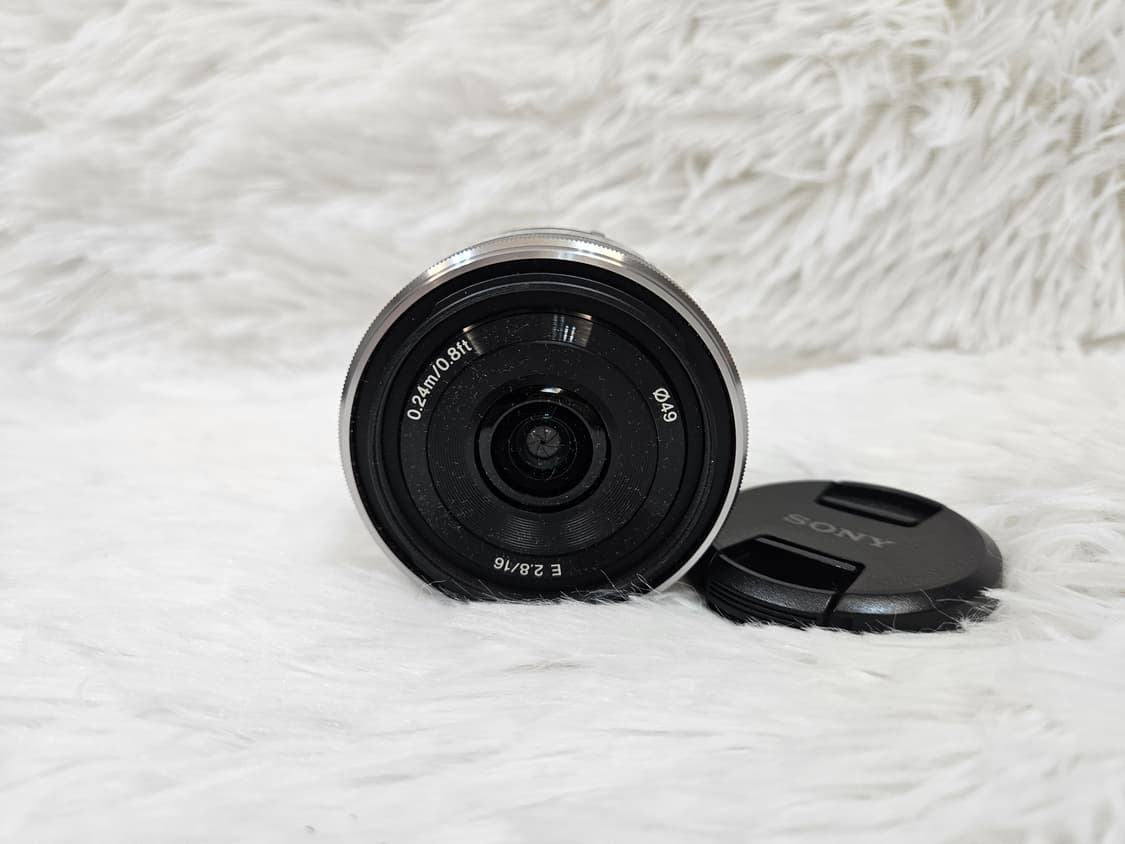 [민트] 소니 SEL16F28 미러리스 단렌즈 판매 상품이미지4