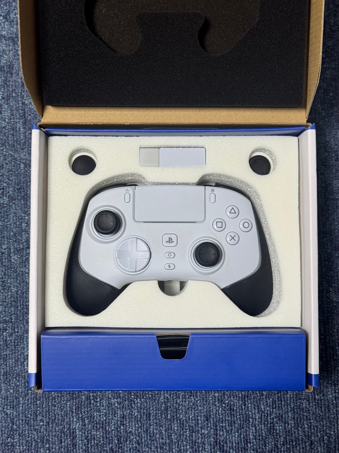 레이저 울버린 v2 프로 화이트 상품이미지2