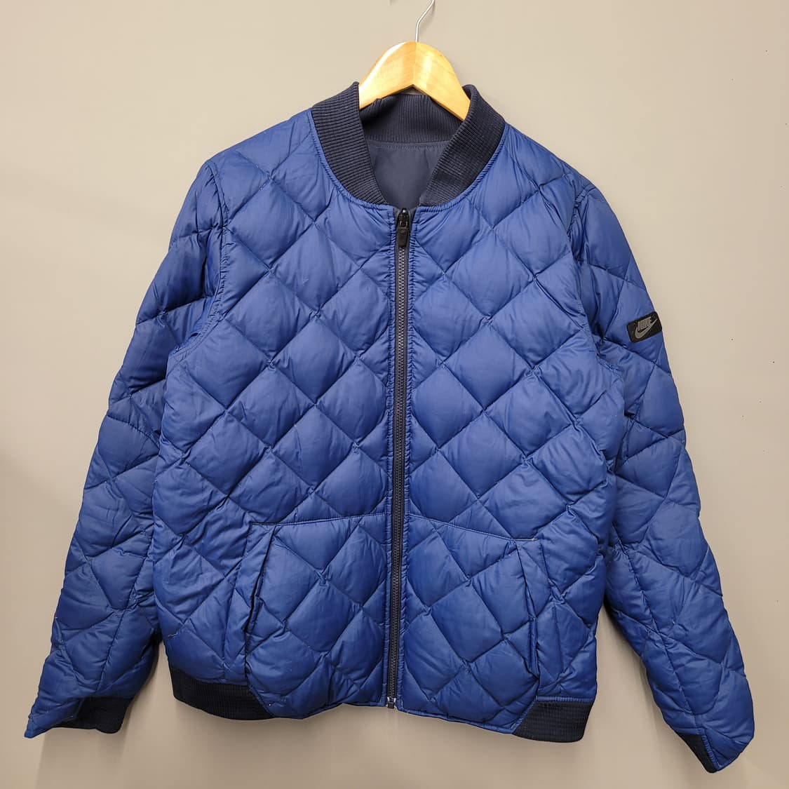 Nike 나이키 퀄팅 리버시블 덕다운 패딩 자켓 상품이미지3