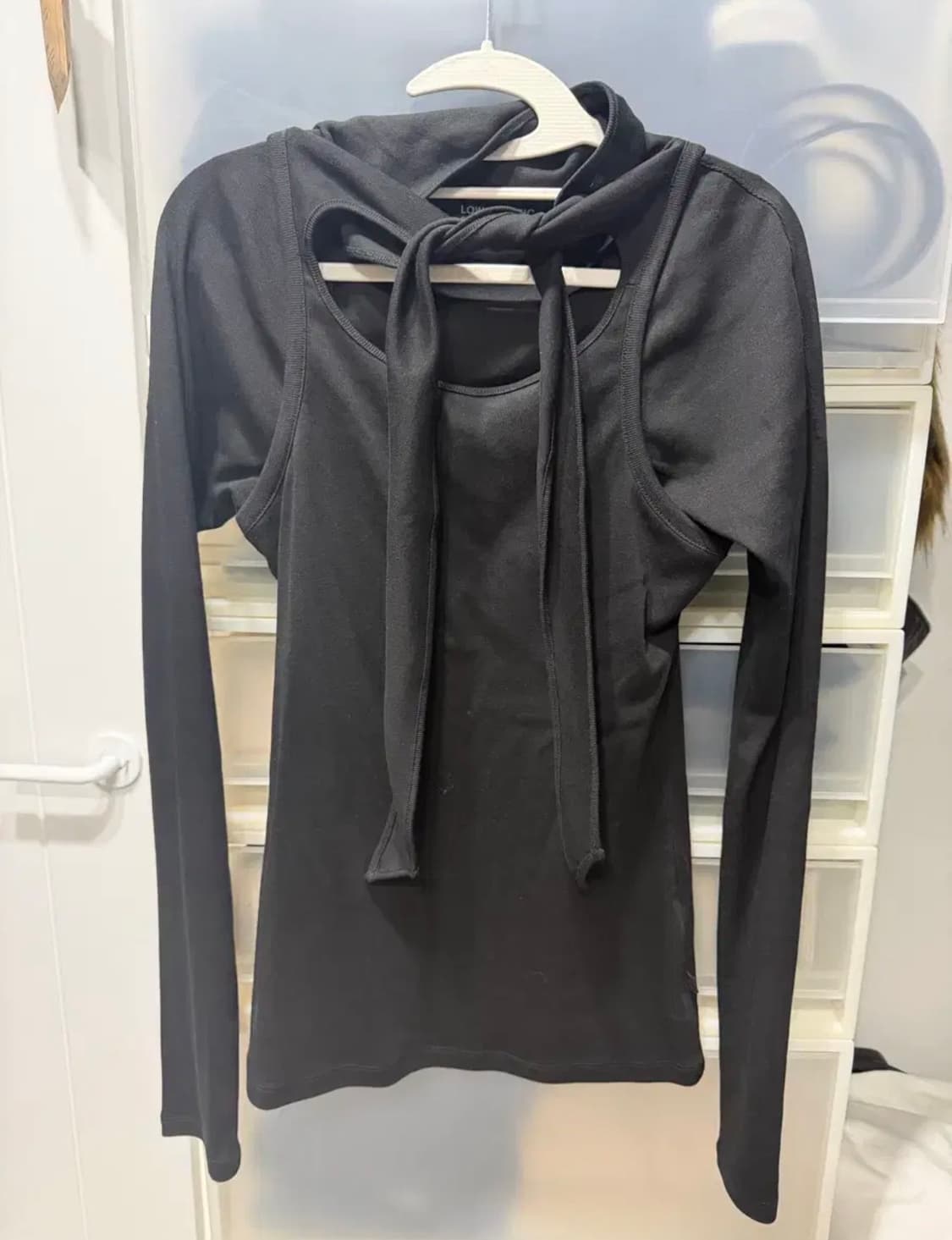 로우클래식 컷아웃 저지탑 상품이미지1