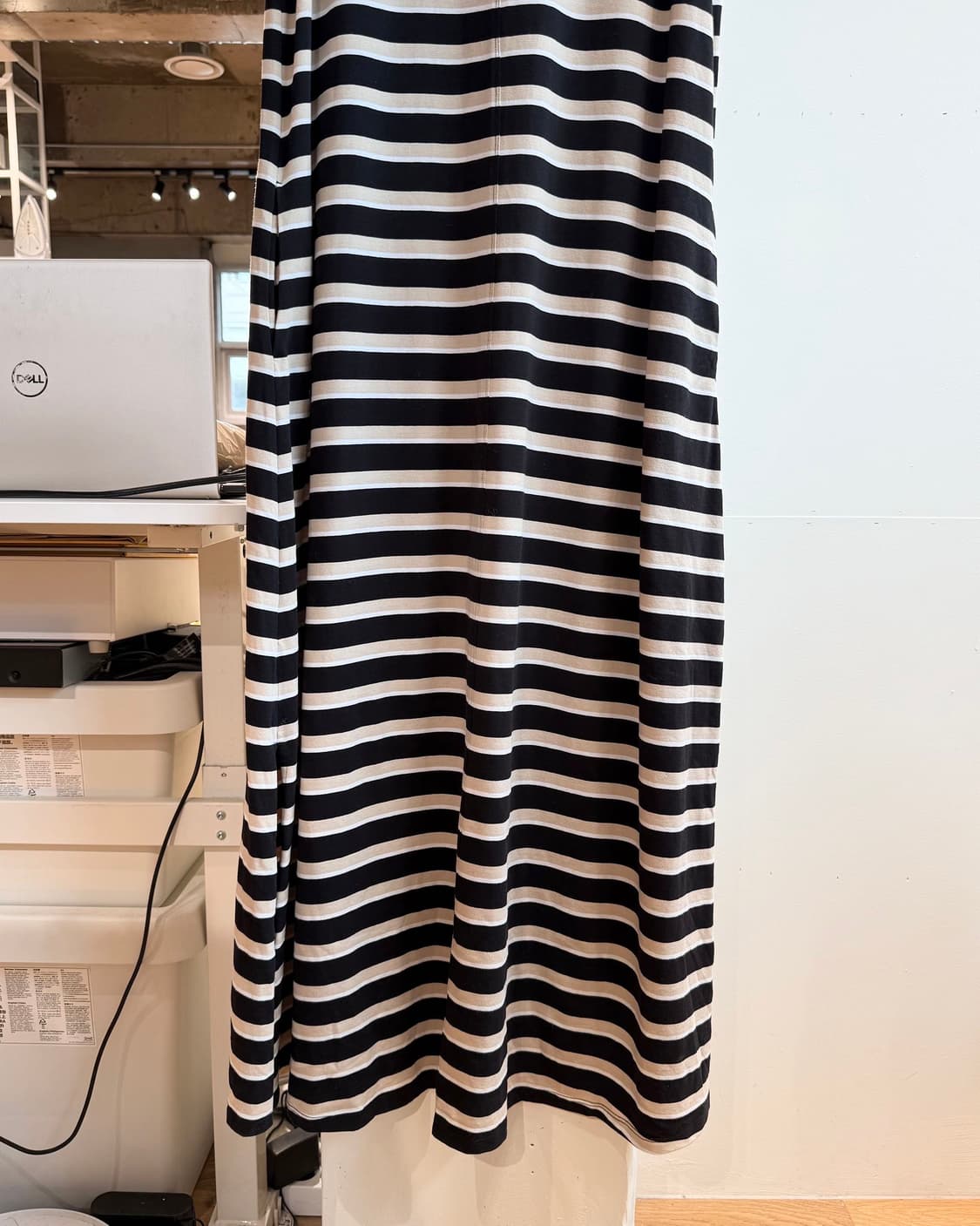 막스마라 스트라이프 슬리브리스 롱원피스  상품이미지4