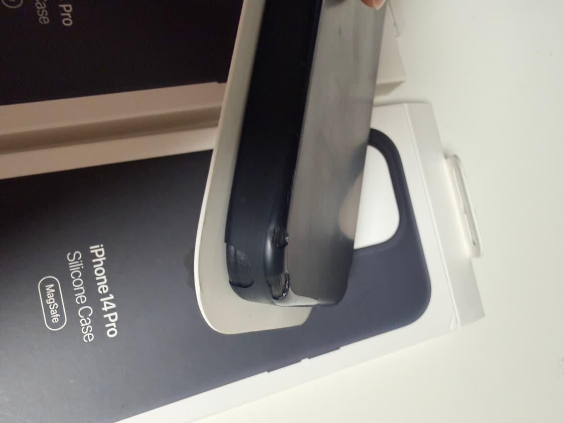 [급처] 아이폰14프로 정품 실리콘케이스 미드나이트 싸게팔아용💙 상품이미지2