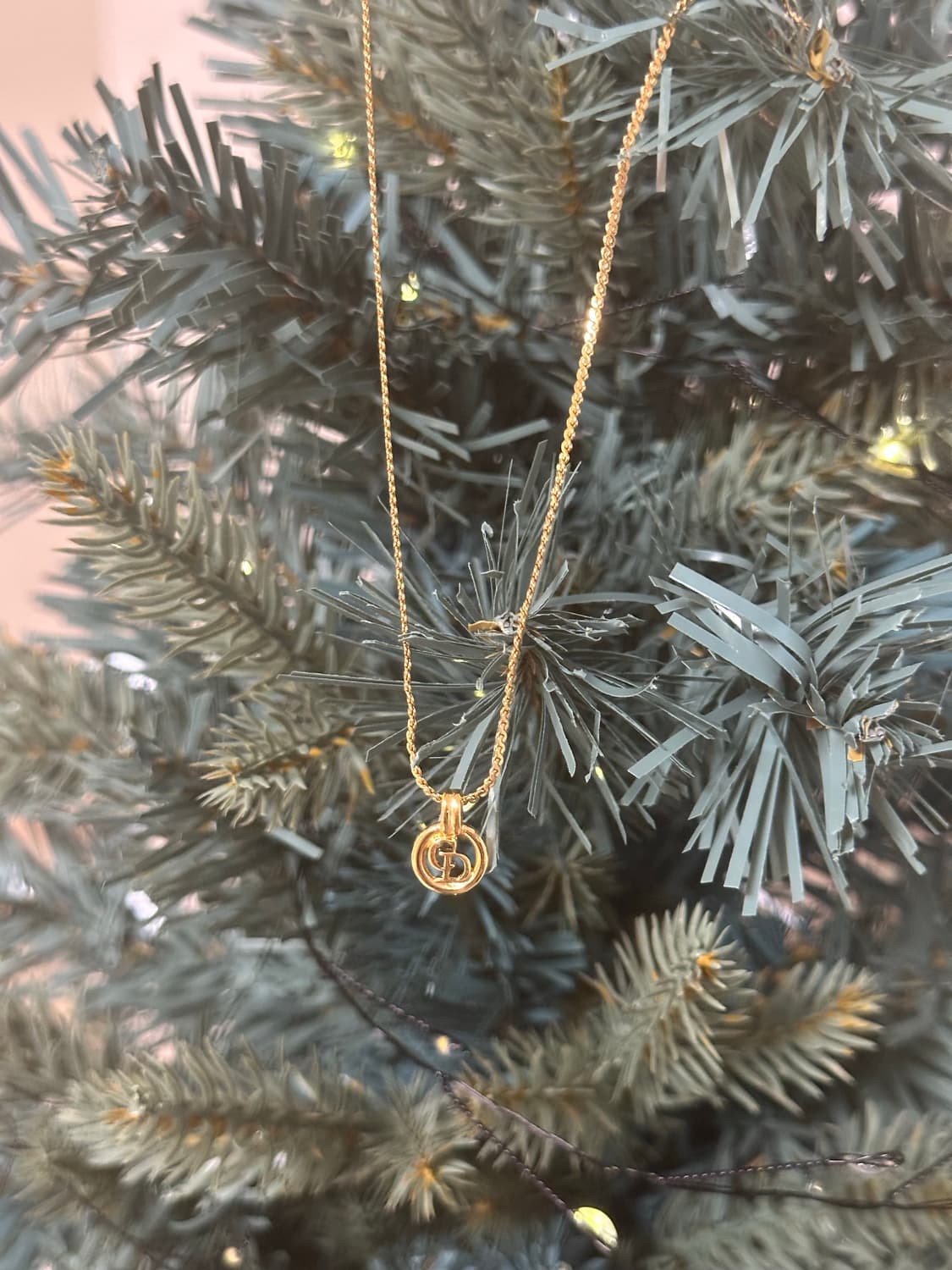 디올 CD 로고 목걸이 상품이미지2