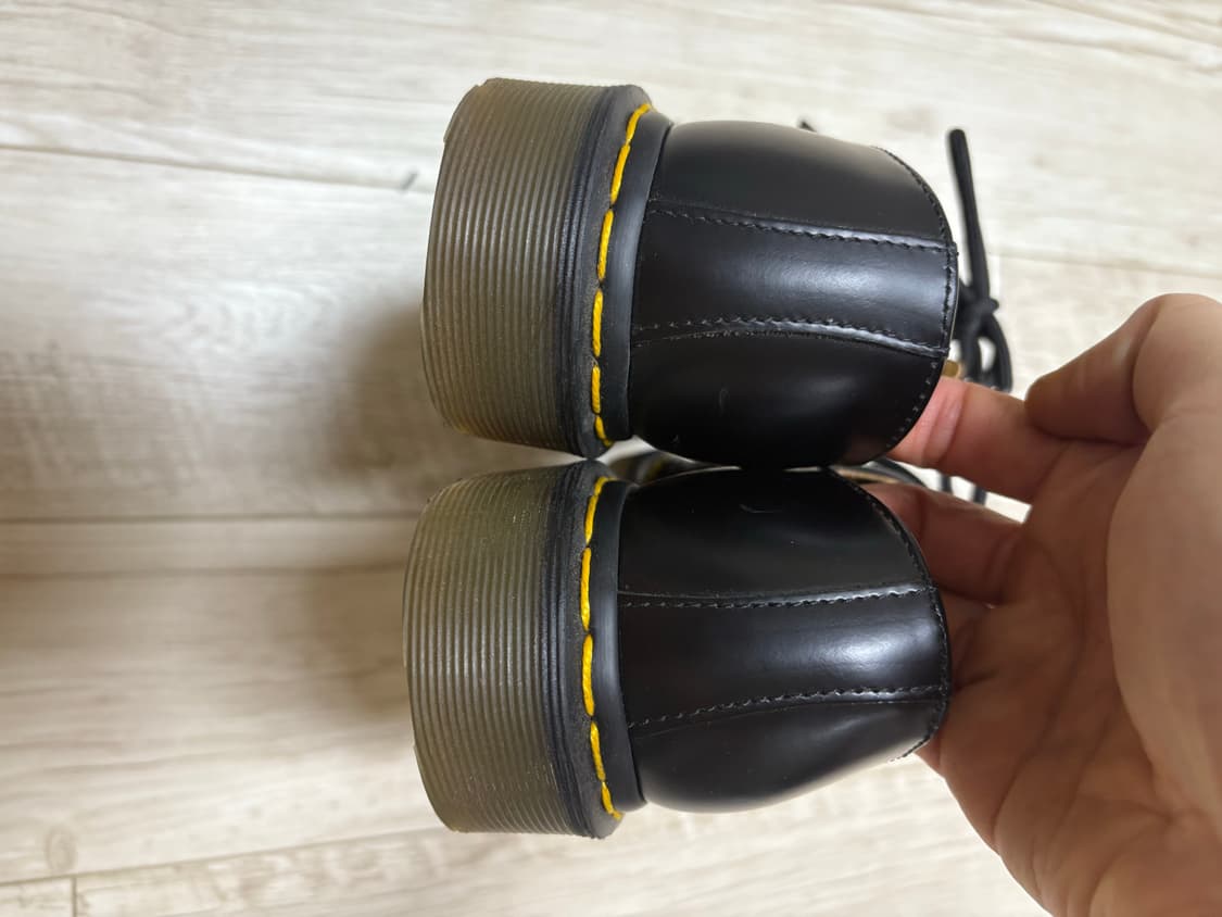 닥터마틴 1461 3홀 스무스 230 상품이미지5