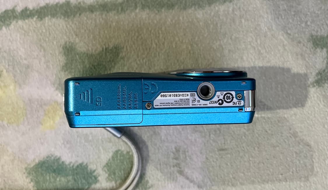 코닥 c180 청량한 블루 색상 빈티지 디카 카메라 상품이미지4