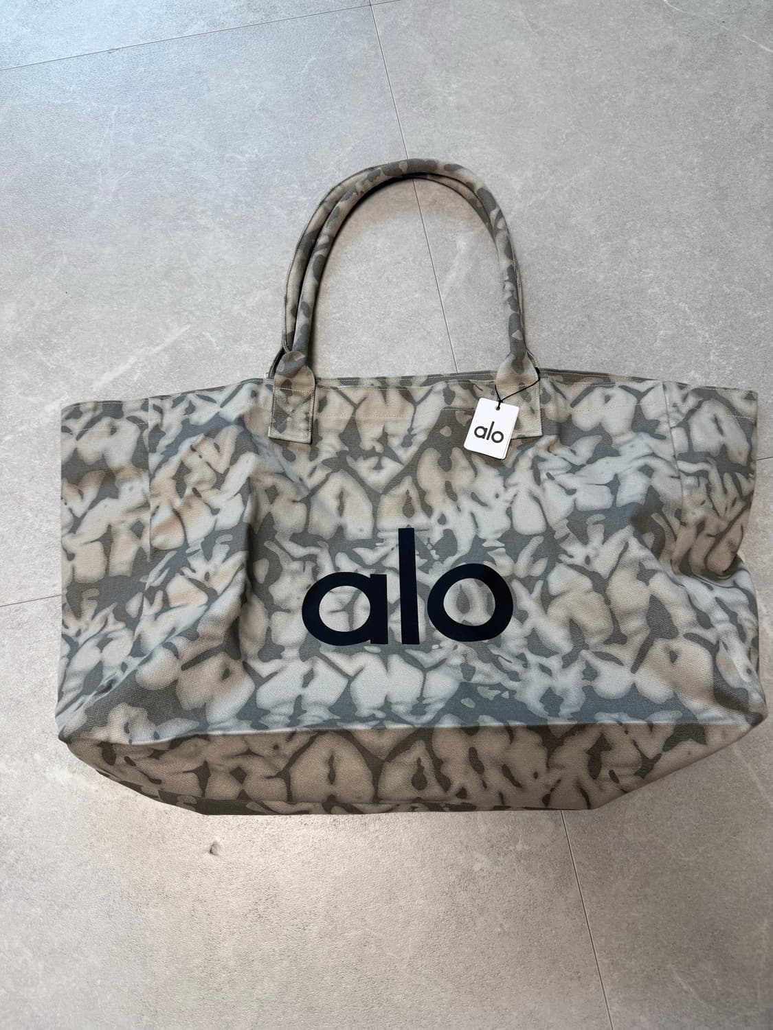 ALO 알로 요가 토트백 새상품 상품이미지1