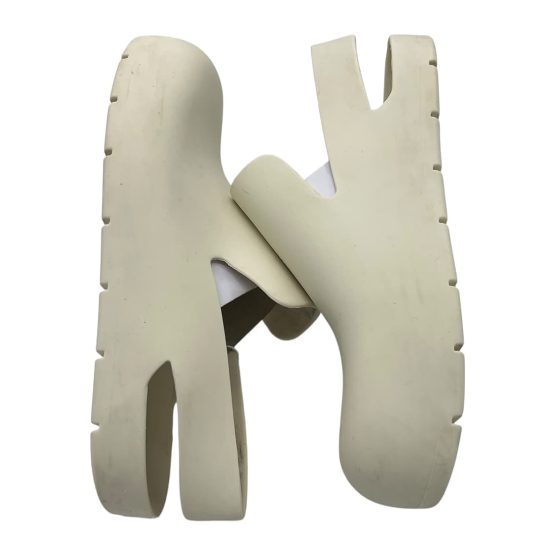 250 W 보테가 베네타 퍼들 샌들 씨 솔트 (EU38) 상품이미지2