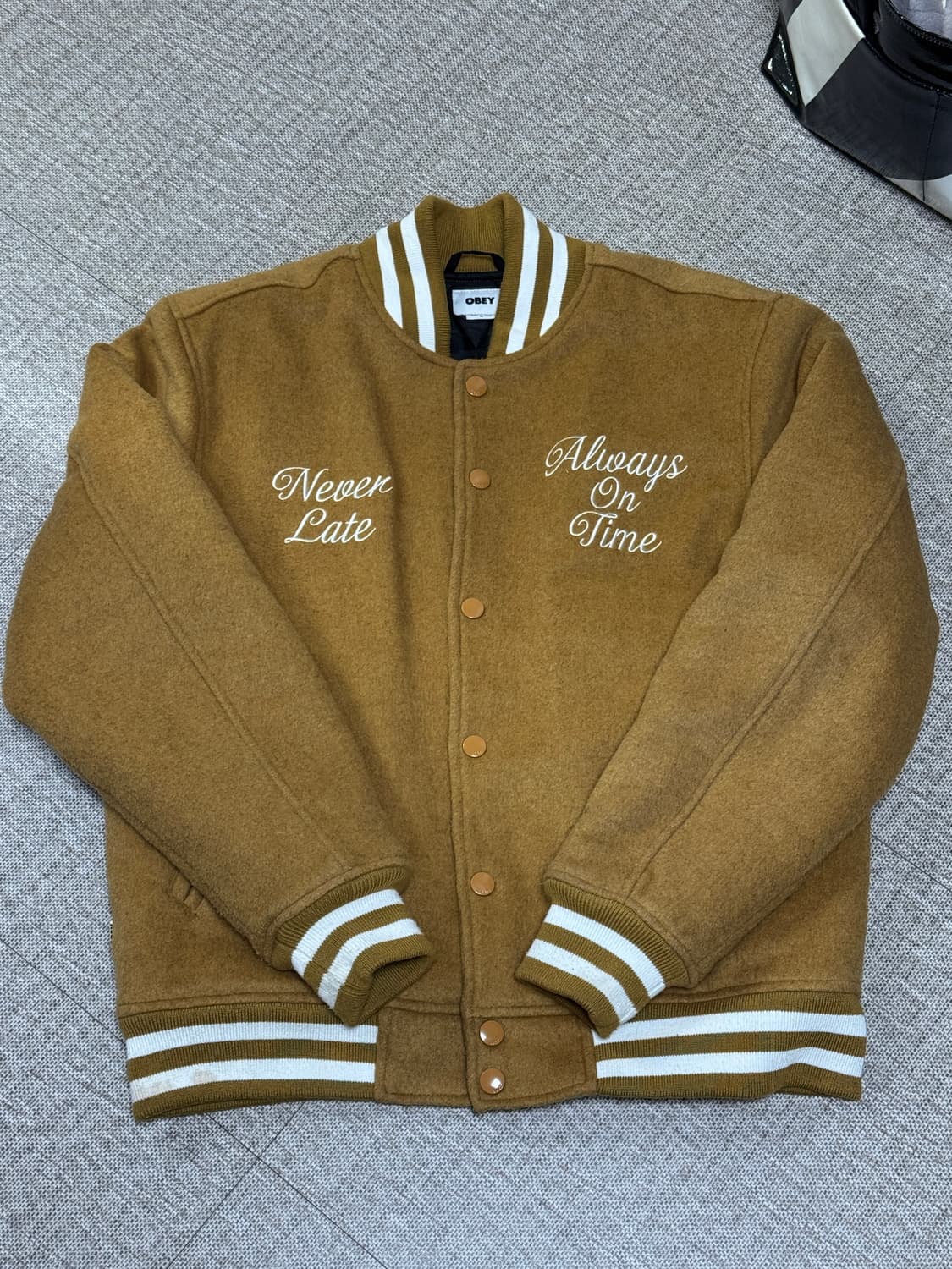 오베이 타임 바시티 울 자켓 상품이미지3