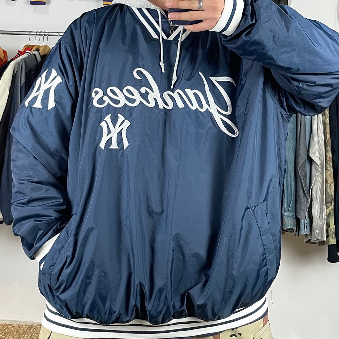 00s Stitches NY 양키즈 빅로고 나일론 웜업 상품이미지1