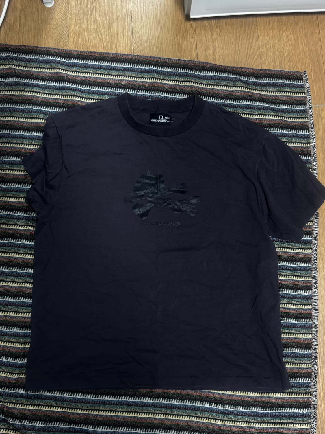 해칭룸 펠릭스 티셔츠 2size 상품이미지1