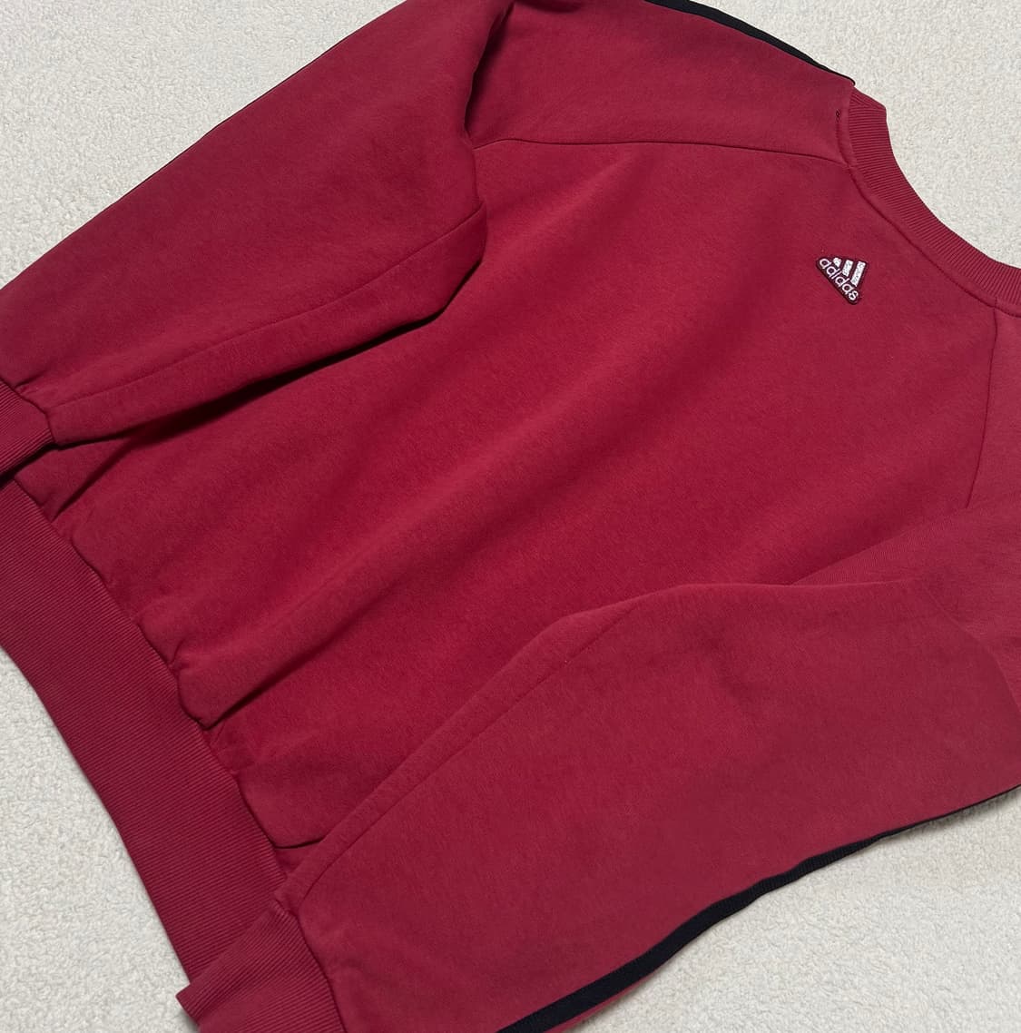 아디다스 검빨 맨투맨 상품이미지10