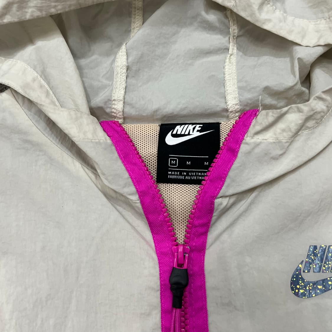 [우먼95-100] 나이키 바람막이 상품이미지3