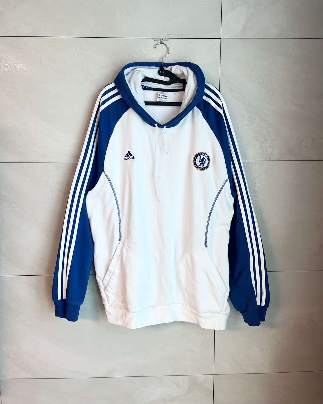 [2XL] 극희귀 유일매물 아디다스 첼시 흰,파 후드티 상품이미지1