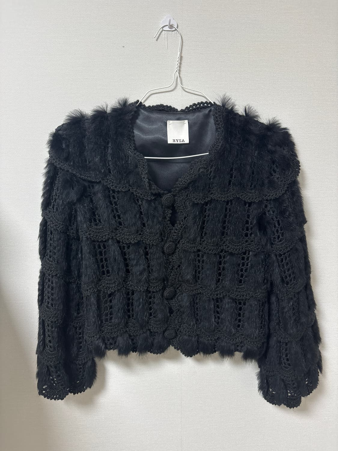 블랙 퍼 코르쉐 크롭 가디건 상품이미지1