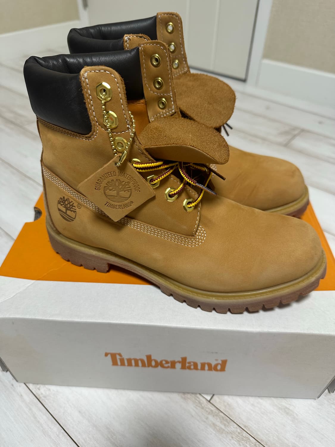 265)팀버랜드 프리미엄 6인치 부츠 컨디션 좋음  상품이미지1