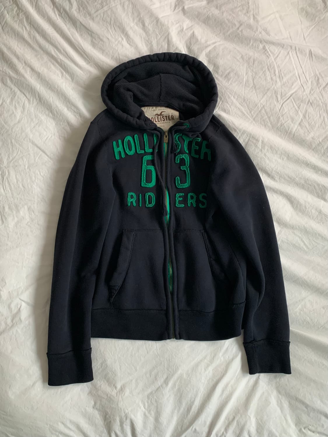 Hollister 딥네이비 후디 상품이미지1